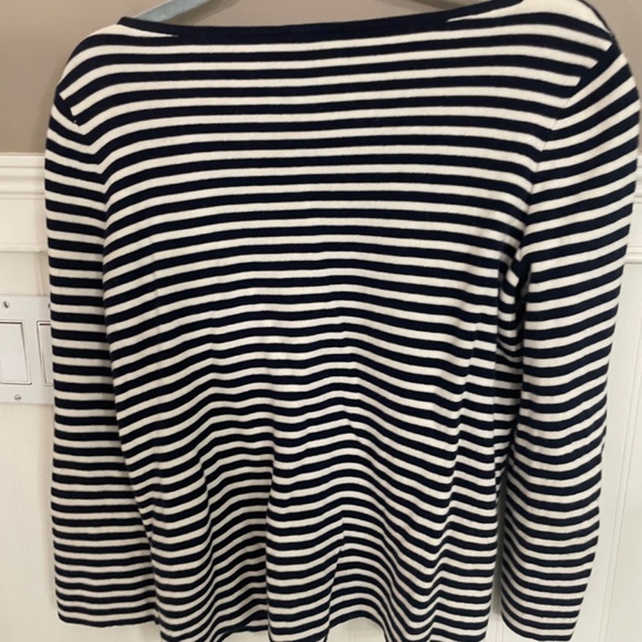 Gap classic navy white stripe boatneck knit top - Picture 3 of 3